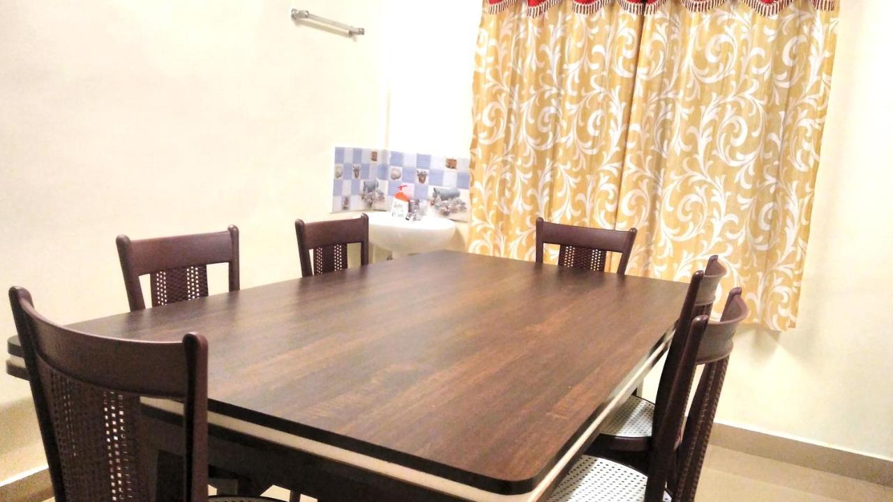 Leeland Munnar Bed & Breakfast Eksteriør bilde
